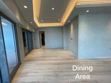 Room in 4 BHK Apartment at Lodha World View, Worli – for Rent