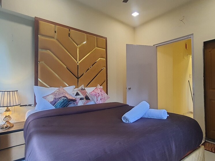 Bedroom, khar west 2 Bedroom 700 Sq.Ft. Apartment In Khar West Mumbai 9636841