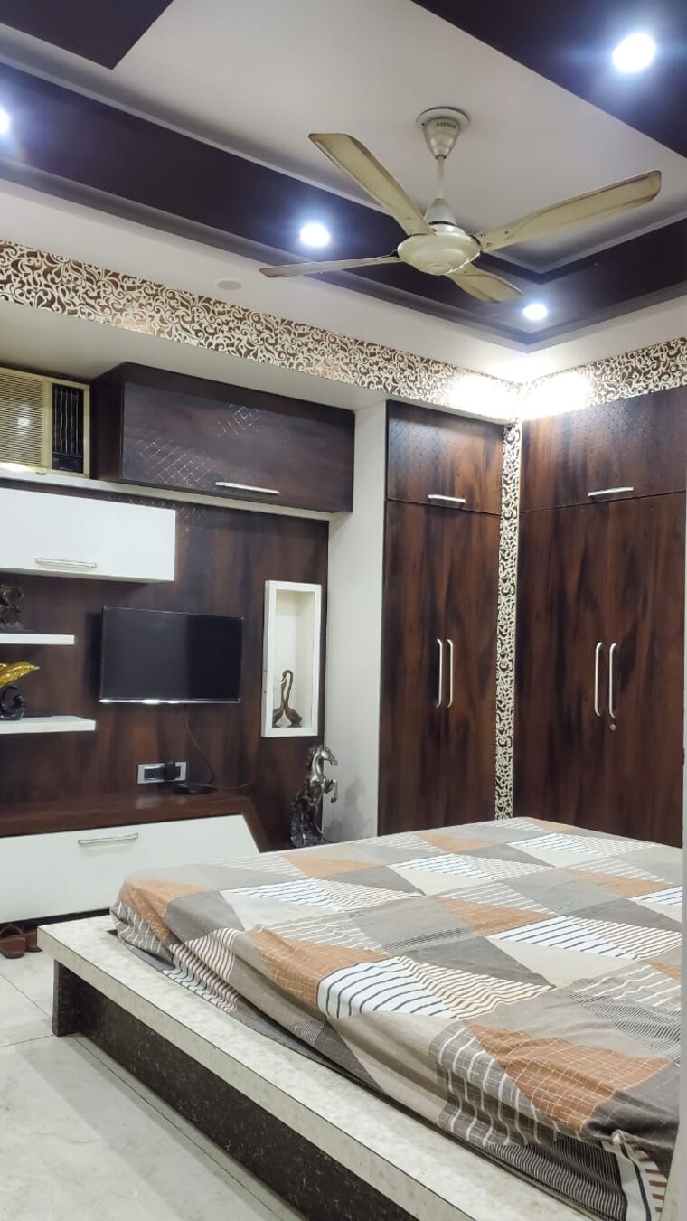 Bedroom, sector 13 dwarka 4 Bedroom 2400 Sq.Ft. Apartment In Sector 13 Dwarka Delhi 9636883