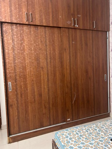 Furnished Amenities in 4 BHK Independent House at Sector 8 – for Sale