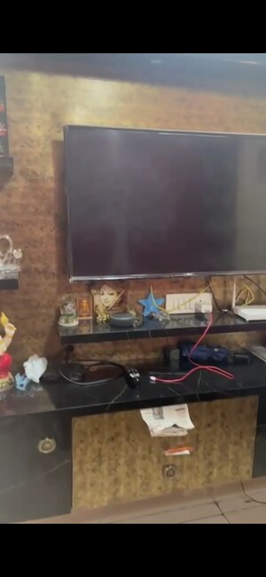 Furnished Amenities in 2 BHK Apartment at Ajnara Le Garden, Sector 16b Greater Noida – for Sale