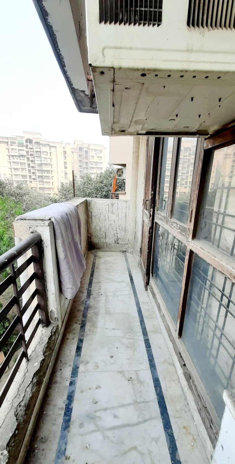 Balcony, dwarka 3 Bedroom 1650 Sq.Ft. Apartment In Dwarka Delhi 9637077