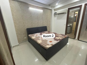Bedroom in 3 BHK Builder Floor at Sector 57 – for Rent