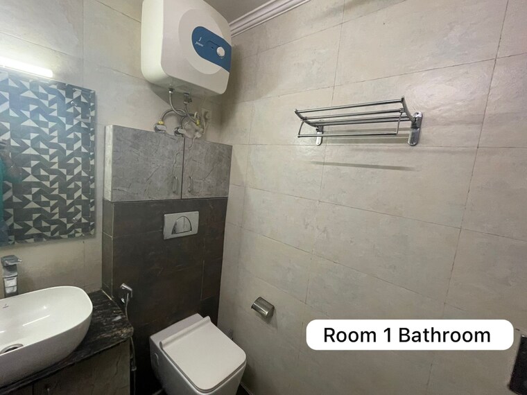 Bathroom, sector 57 3 Bedroom 1800 Sq.Ft. Builder Floor In Sector 57 Gurgaon 9637096
