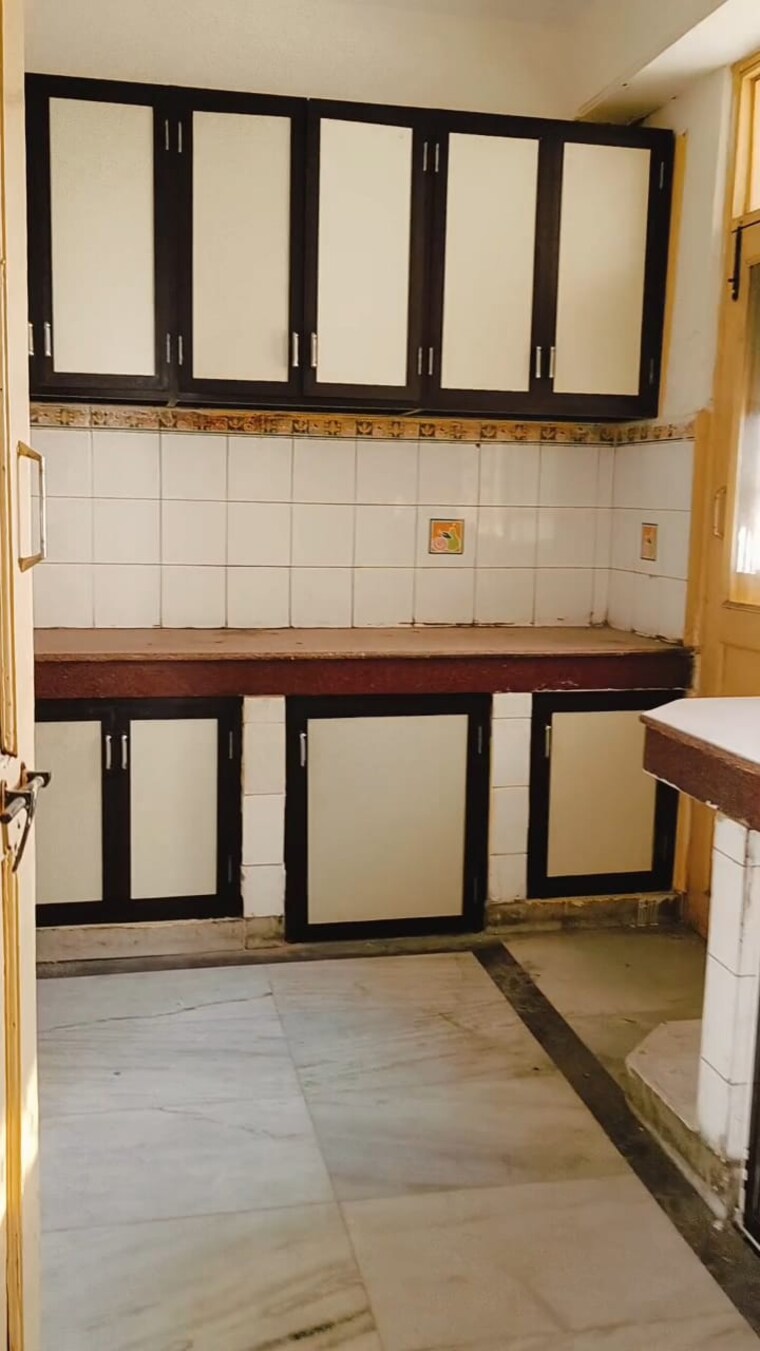 Kitchen, sector 5 dwarka 4 Bedroom 2100 Sq.Ft. Apartment In Sector 5 Dwarka Delhi 9637060