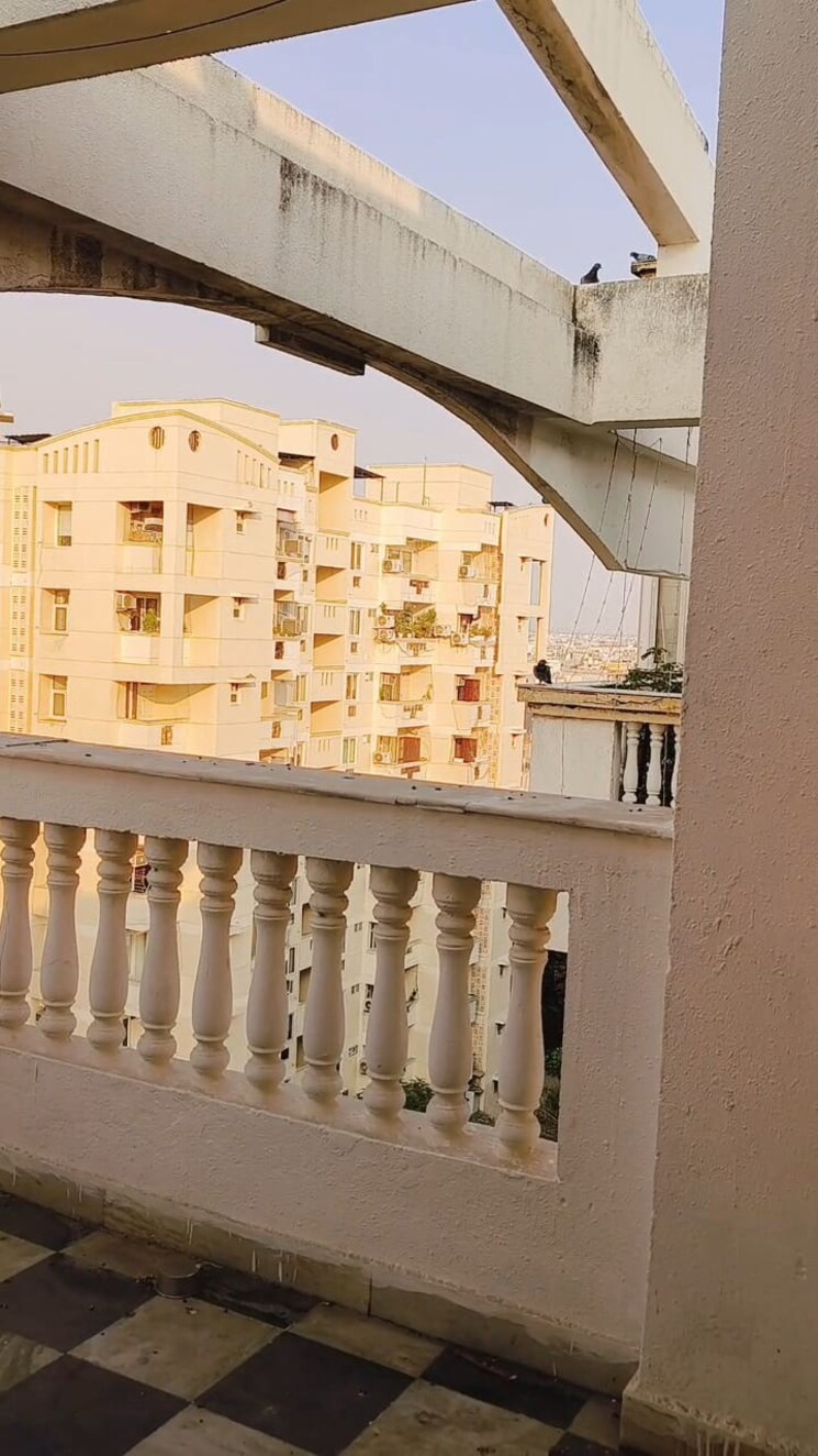Balcony, sector 5 dwarka 4 Bedroom 2100 Sq.Ft. Apartment In Sector 5 Dwarka Delhi 9637060