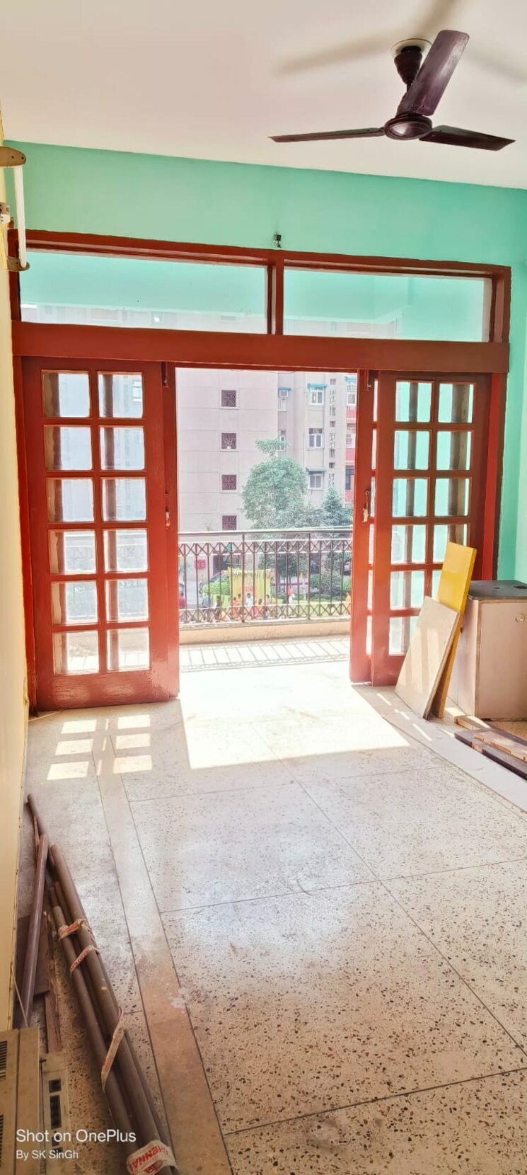 Room, sector 10 dwarka 3 Bedroom 1750 Sq.Ft. Apartment In Sector 10 Dwarka Delhi 9637119