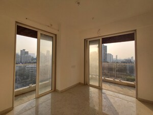 Building Lobby in 2.5 BHK Apartment at Bhoomi Celestia, Malad West – for Sale