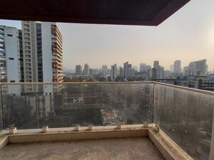 Balcony in 2.5 BHK Apartment at Bhoomi Celestia, Malad West – for Sale