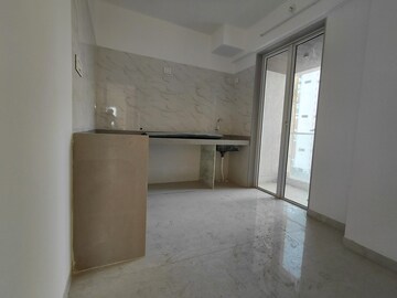 Room in 2.5 BHK Apartment at Bhoomi Celestia, Malad West – for Sale