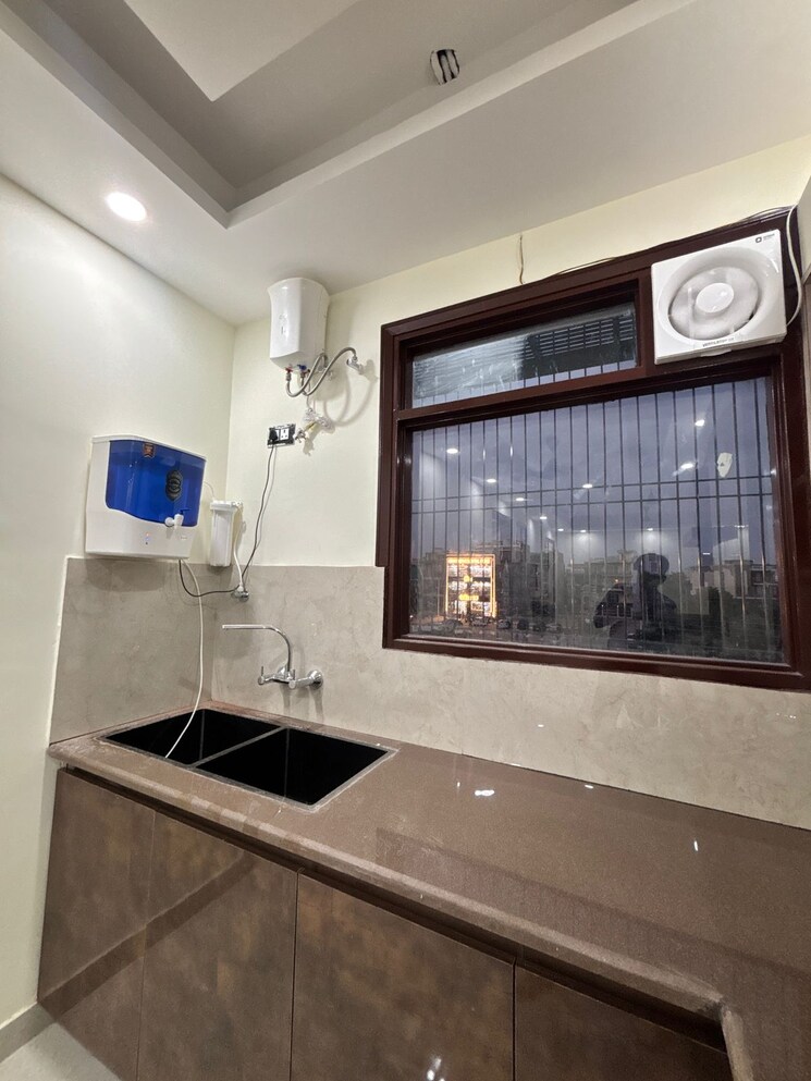 Kitchen, sector 57 2 Bedroom 1200 Sq.Ft. Builder Floor In Sector 57 Gurgaon 9637410