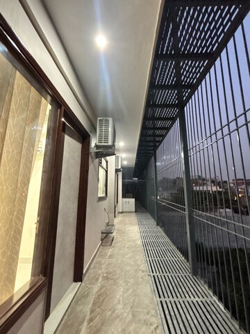 Balcony in 2 BHK Builder Floor at Sector 57 – for Rent