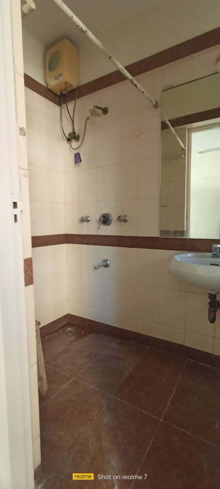 Bathroom, vastu-tower 3 Bedroom 1100 Sq.Ft. Apartment In Malad West Mumbai 9637409
