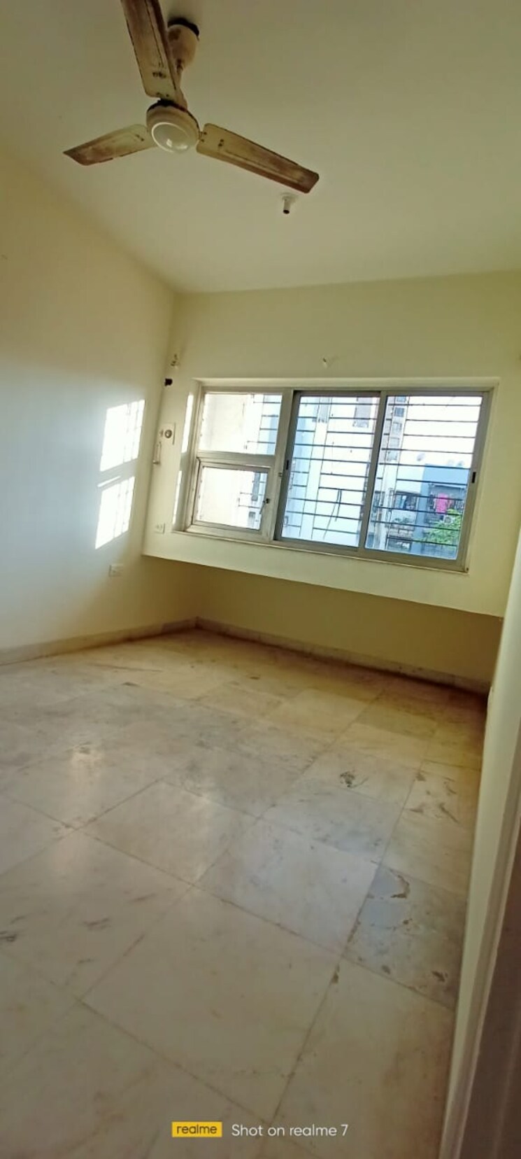 Room, vastu-tower 3 Bedroom 1100 Sq.Ft. Apartment In Malad West Mumbai 9637409