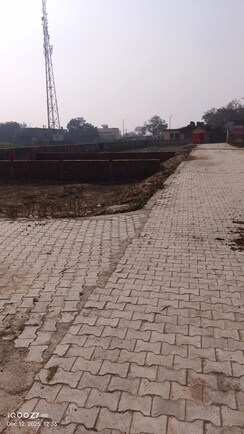 Plot For Sale in Sector 71