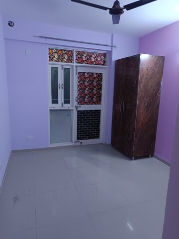 Room in 2 BHK Apartment at Adani Aangan, Sector 89a – for Rent