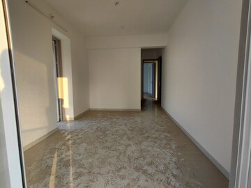 Room in 3 BHK Apartment at Bhoomi Celestia, Malad West – for Sale