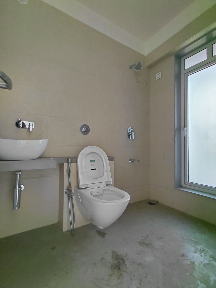 Bathroom, bhoomi-celestia 3 Bedroom 934 Sq.Ft. Apartment In Malad West Mumbai 9637536
