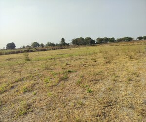  Plot For Sale in Pargi