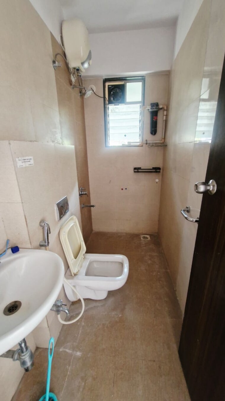 Bathroom, ajinkya-towers 1 Bedroom 650 Sq.Ft. Apartment In Charholi Budruk Pune 9637535