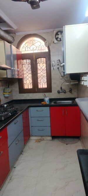 Kitchen in 2 BHK Apartment at Janakpuri – for Rent