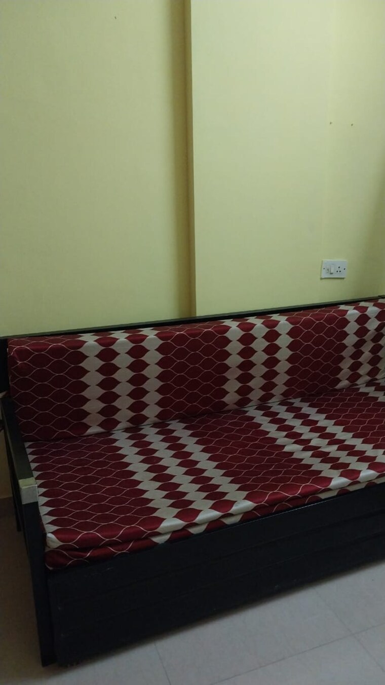 Bedroom, andheri west 1 Bedroom 350 Sq.Ft. Apartment In Andheri West Mumbai 9637702