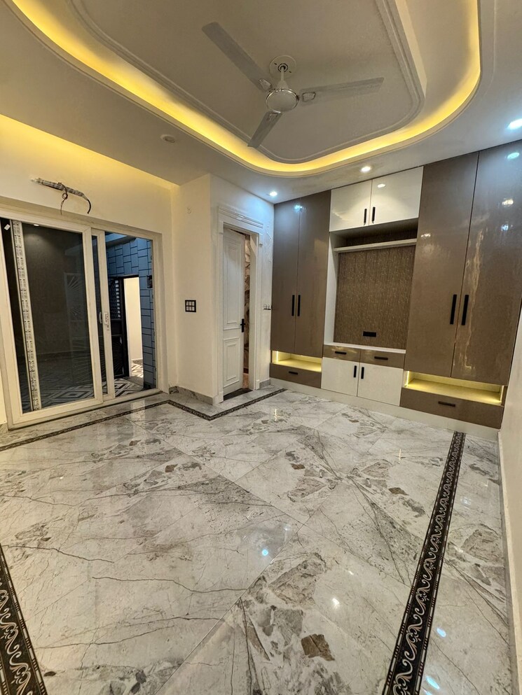 Room, rama park 4 Bedroom 60 Sq.Yd. Independent House In Rama Park Delhi 9637834