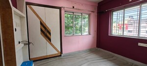 Room in 2 BHK Builder Floor at Behala Chowrasta – for Rent