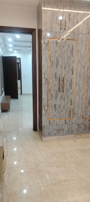 Building Lobby in 2 BHK Builder Floor at Janakpuri – for Rent