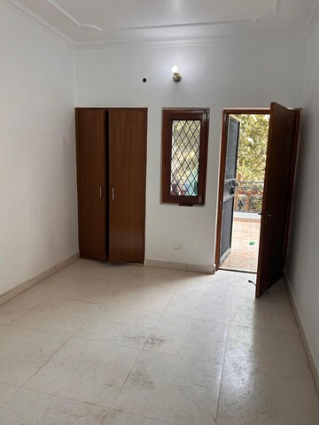 2 BHK Apartment For Rent in Kalkaji