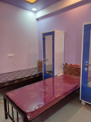  Pg For Rent in Ghansoli