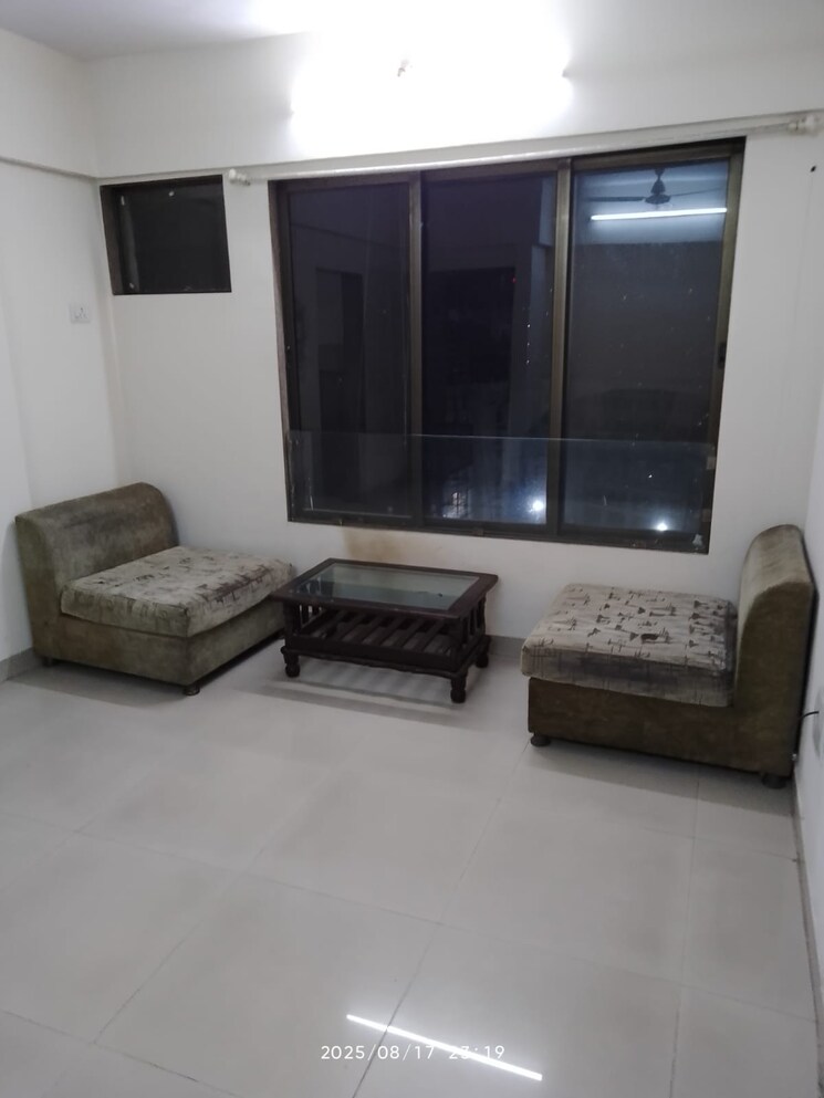 Living Room, everest-countryside-petunia 1 Bedroom 425 Sq.Ft. Apartment In Kasarvadavali Thane 9638005