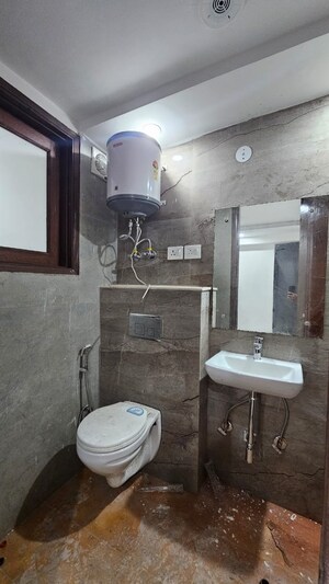 Bathroom in 2 BHK Builder Floor at Saket – for Rent