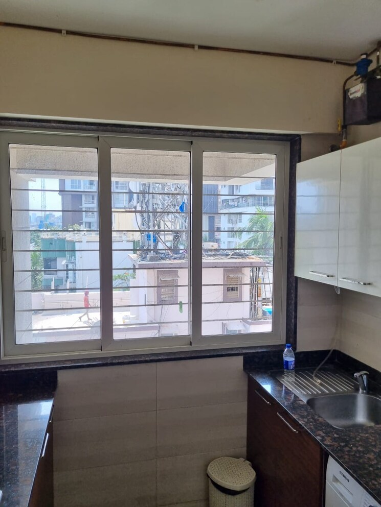 Room, santacruz west 3 Bedroom 1100 Sq.Ft. Apartment In Santacruz West Mumbai 9638034