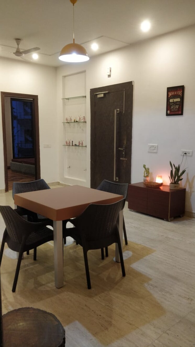 Team Area, sushant-lok-3 4 Bedroom 3200 Sq.Ft. Builder Floor In Sector 57 Gurgaon 9638054