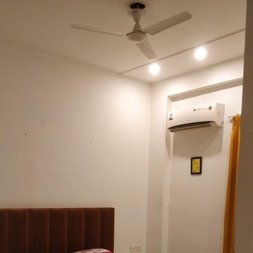 Building Lobby in 4 BHK Builder Floor at Sushant Lok 3, Sector 57 – for Rent