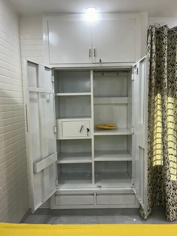 Bathroom in Studio Builder Floor at Sector 46 – for Rent