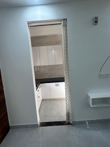 Furnished Amenities in Studio Builder Floor at Sector 46 – for Rent