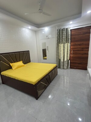 Studio Builder Floor For Rent in Sector 46