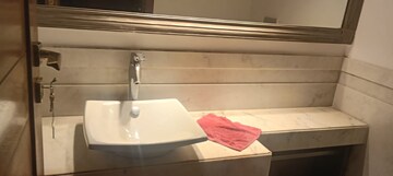 Attached Bathroom in 3 BHK Builder Floor at Defence Colony – for Rent