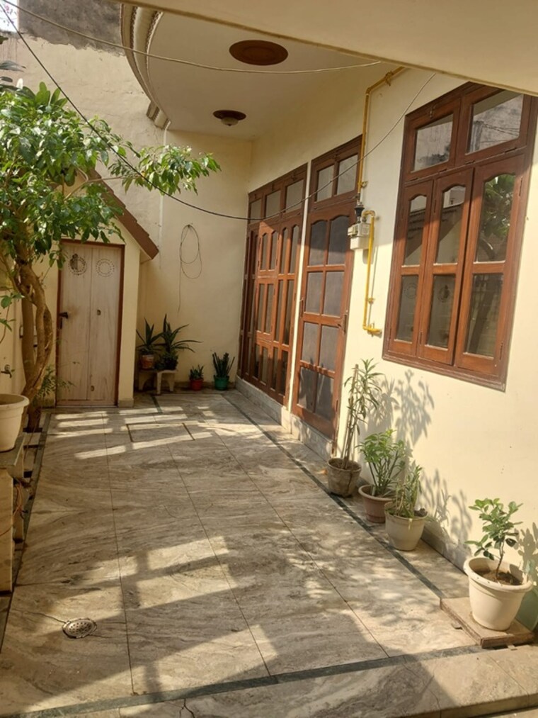 Balcony, sector 21d 4 Bedroom 1412 Sq.Ft. Independent House In Sector 21d Faridabad 9638311
