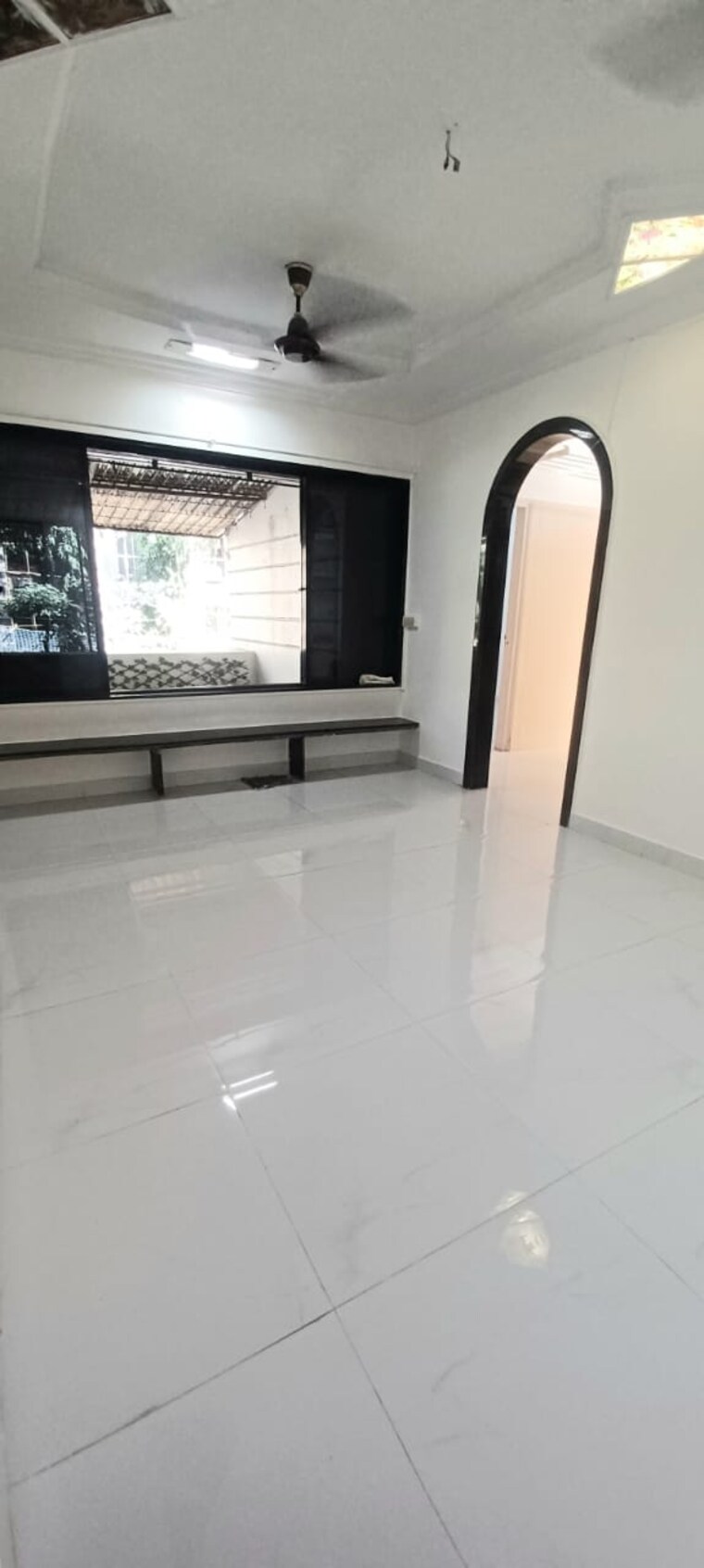 Room, dharti-chs 1.5 Bedroom 650 Sq.Ft. Apartment In Malad West Mumbai 9638364