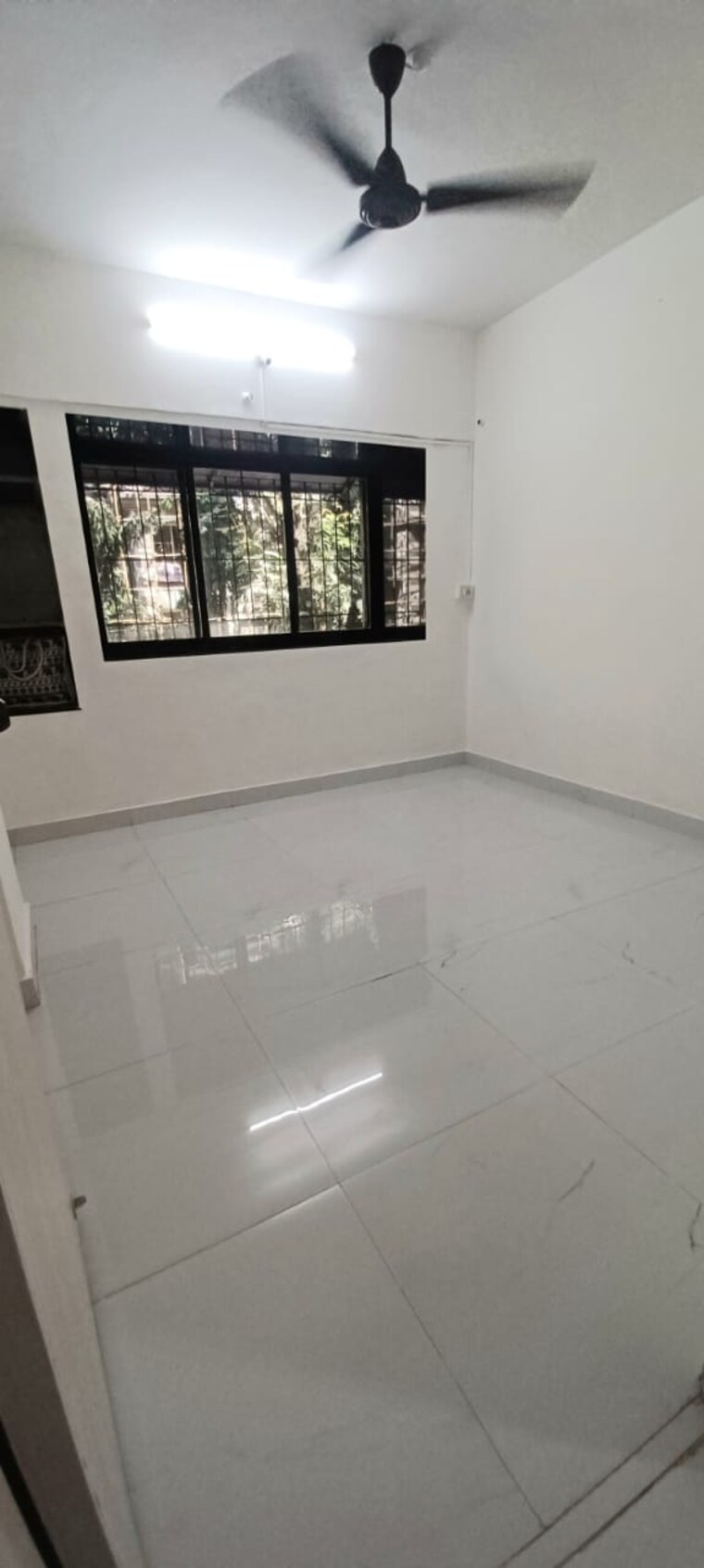 Living Room, dharti-chs 1.5 Bedroom 650 Sq.Ft. Apartment In Malad West Mumbai 9638364