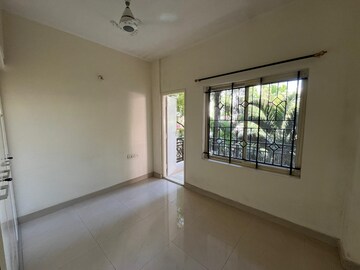 Room in 2 BHK Apartment at Hsr Layout – for Rent