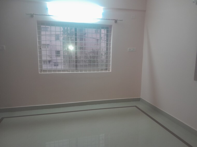 Room, nri layout 2 Bedroom 1200 Sq.Ft. Builder Floor In Nri Layout Bangalore 9638414