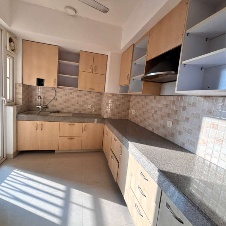 Kitchen, shalimar-vista 3.5 Bedroom 1830 Sq.Ft. Apartment In Malesemau Lucknow 9638421