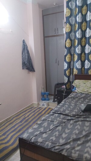 Bedroom in 2.5 BHK Builder Floor at Mayur Vihar – for Rent