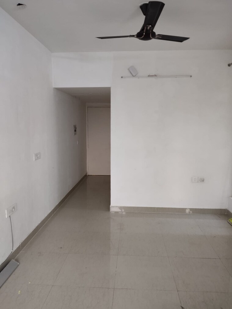 Room, tulip-lemon 2 Bedroom 526 Sq.Ft. Apartment In Sector 69 Gurgaon 9638450