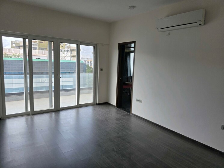 Room, naiknavare-eminence-saga 3 Bedroom 1980 Sq.Ft. Apartment In Viman Nagar Pune 9638433