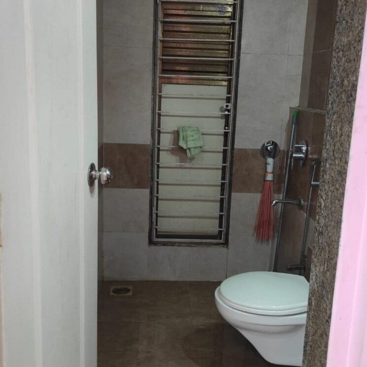 Bathroom, teenmurty-summit 2.5 Bedroom 871 Sq.Ft. Apartment In Devala Pada Mumbai 9638475